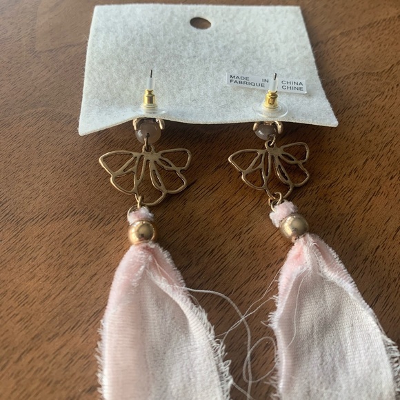 Free People Dainty Coquette Fairy Lulu Ribbon Dangle Earrings - Pink/Gold - NWT - Picture 5 of 5
